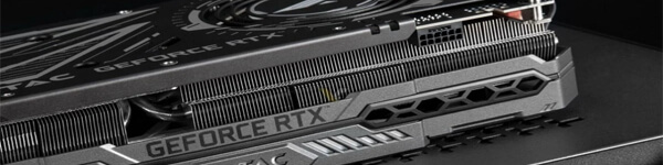 Появились первые настоящие кадры ZOTAC GeForce RTX 4090 с огромным кулером